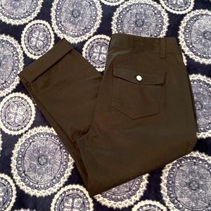 White House Black Market Capri pants